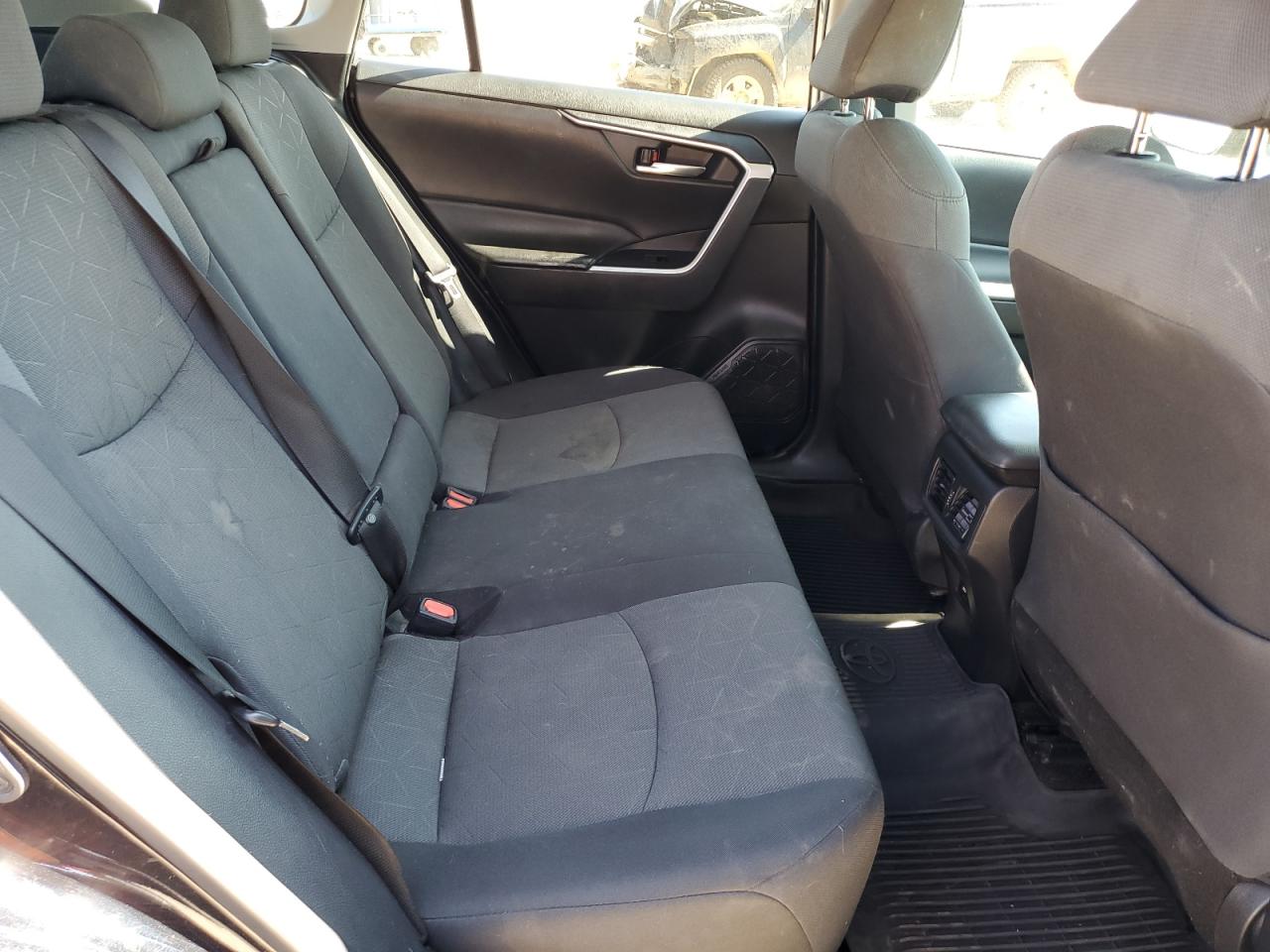 2021 Toyota Rav4 Xle VIN: 2T3P1RFV0MC191358 Lot: 81997505