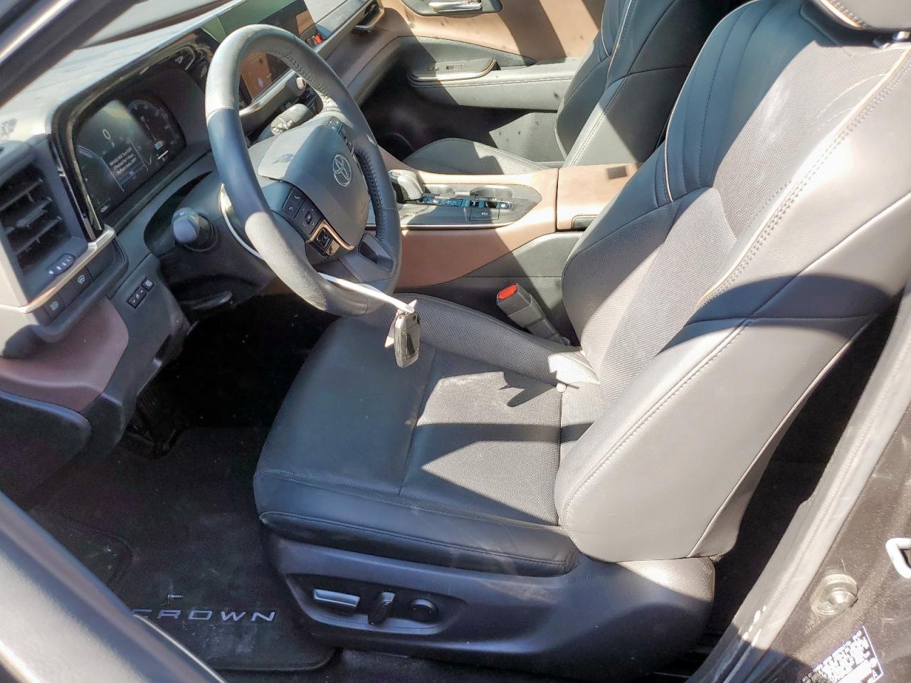 2023 Toyota Crown Xle VIN: JTDAAAAF1P3018056 Lot: 82397875