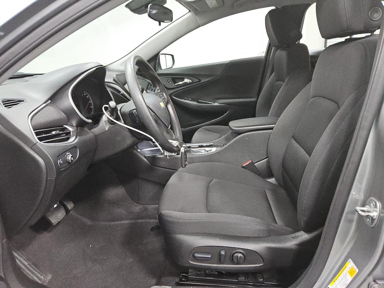 2025 Chevrolet Malibu Lt VIN: 1G1ZD5ST2SF119189 Lot: 85826165