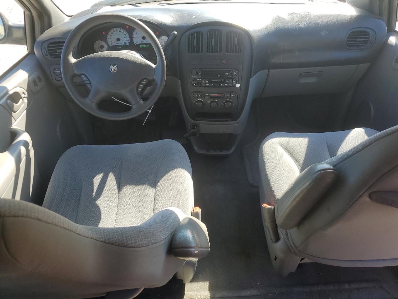 2005 Dodge Grand Caravan Se VIN: 1D4GP24R45B124429 Lot: 82556055