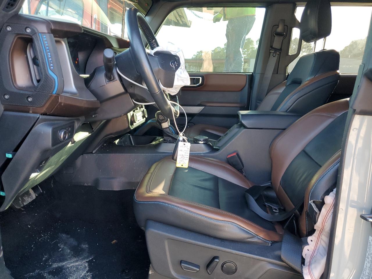 2022 Ford Bronco Base VIN: 1FMEE5DP9NLB56521 Lot: 86735325