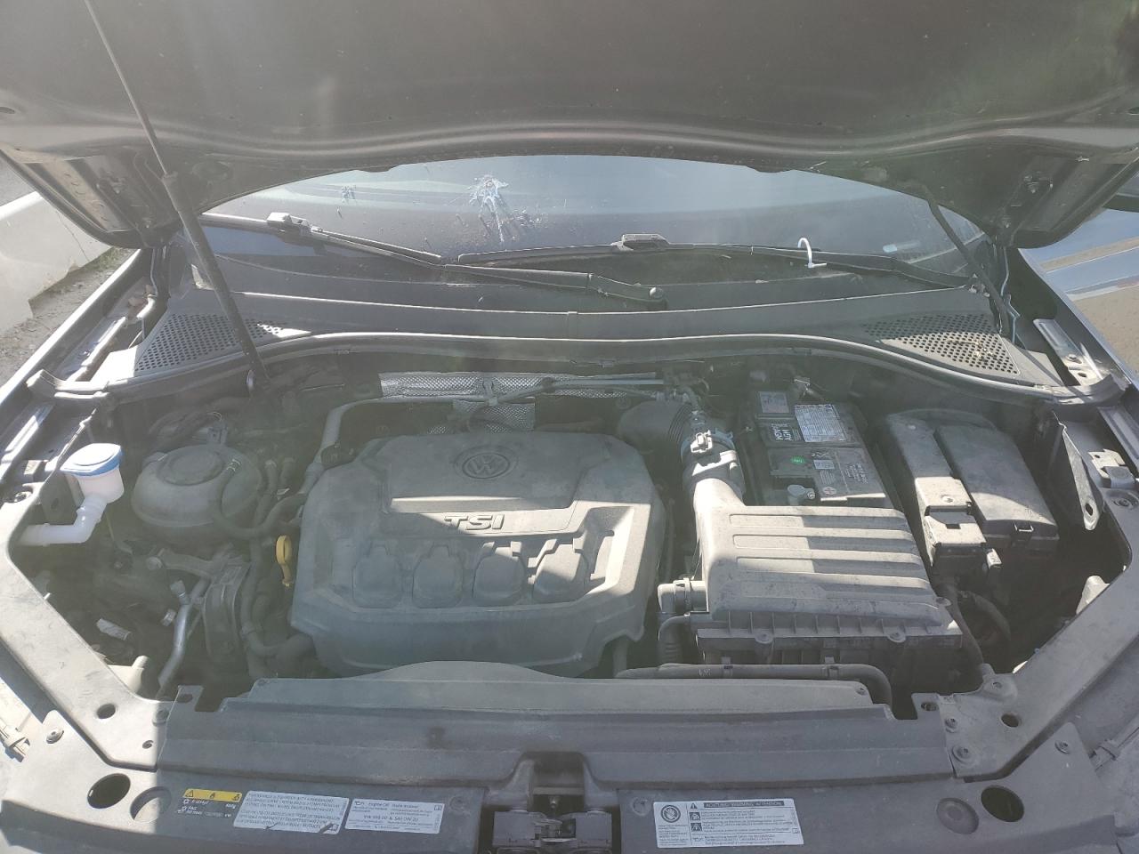 2018 Volkswagen Tiguan Se VIN: 3VV2B7AX8JM048661 Lot: 85821395