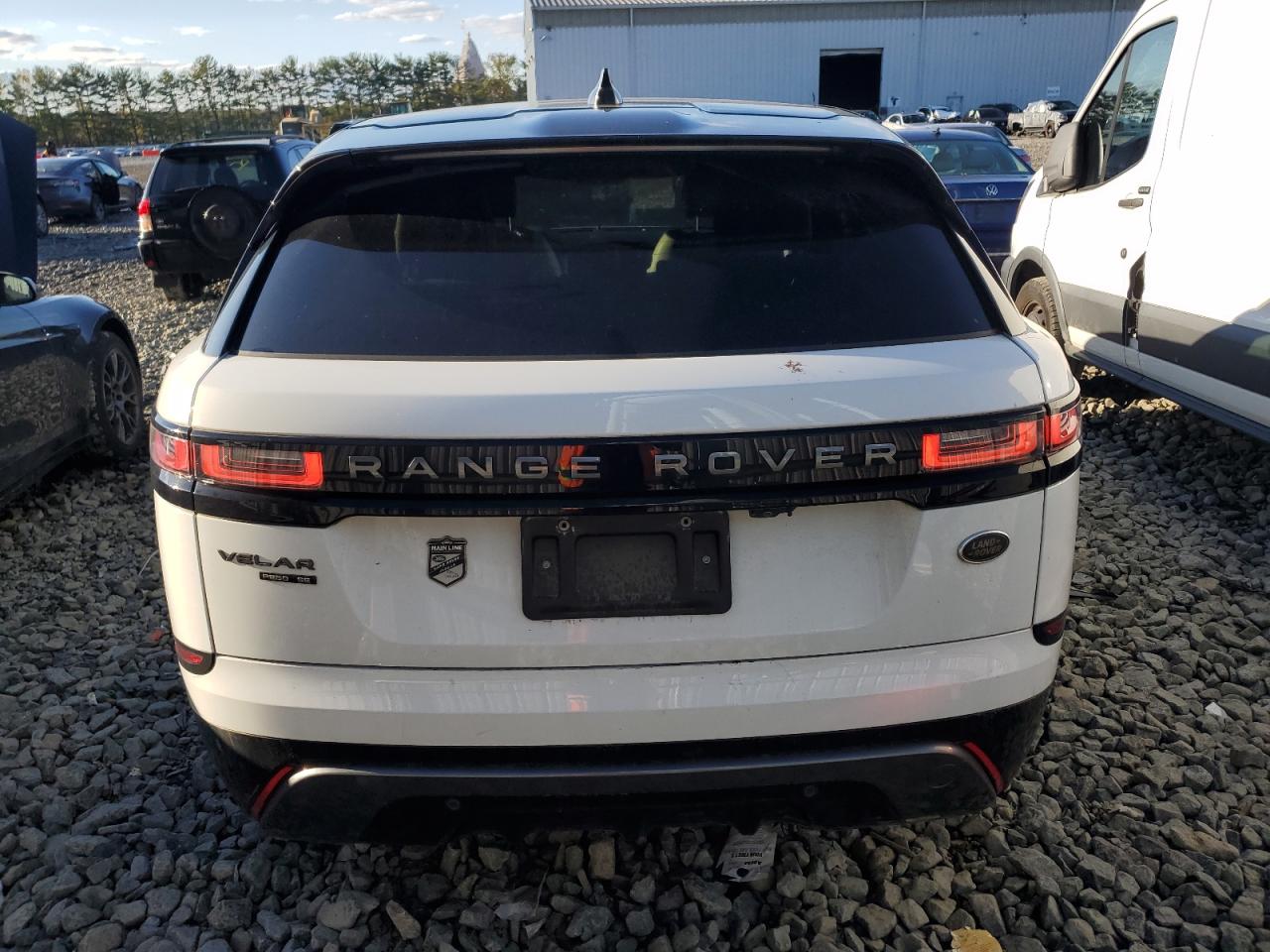 2018 Land Rover Range Rover Velar R-Dynamic Se VIN: SALYL2RX2JA776401 Lot: 85300145