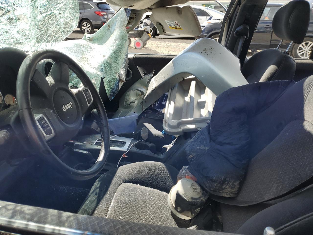 2002 Jeep Liberty Limited VIN: 1J4GL58K32W184790 Lot: 85191785