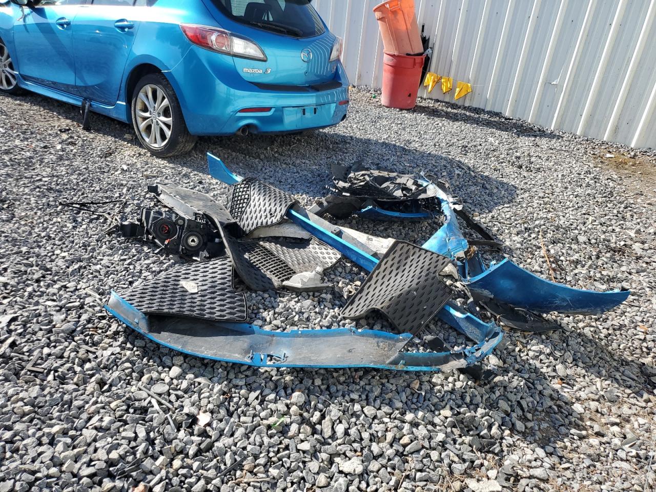 2010 Mazda 3 S VIN: JM1BL1H69A1230744 Lot: 81399365