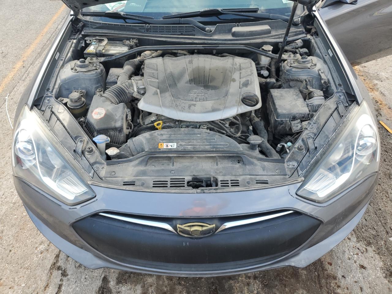 2015 Hyundai Genesis Coupe 3.8L VIN: KMHHU6KJ2FU126003 Lot: 85089605