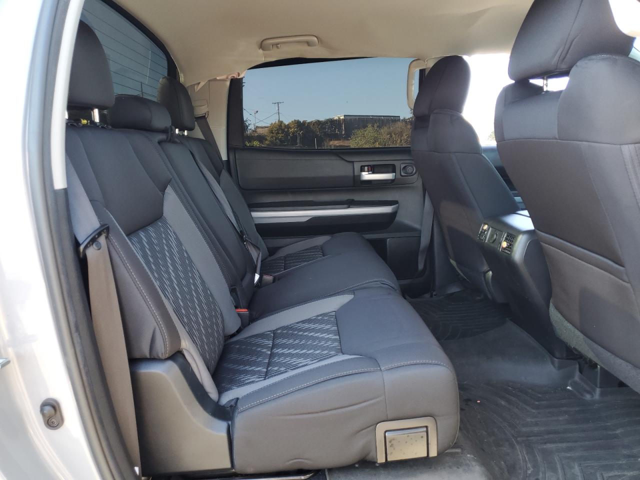 2021 Toyota Tundra Crewmax Sr5 VIN: 5TFDY5F14MX977792 Lot: 85785445