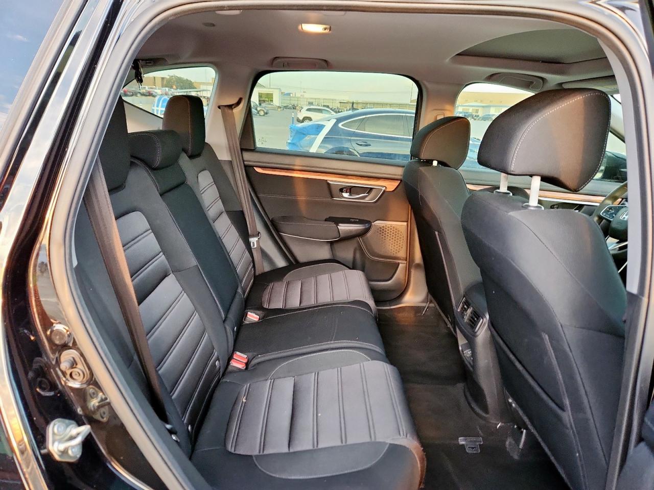 2017 Honda Cr-V Ex VIN: 7FARW1H5XHE000357 Lot: 84744855