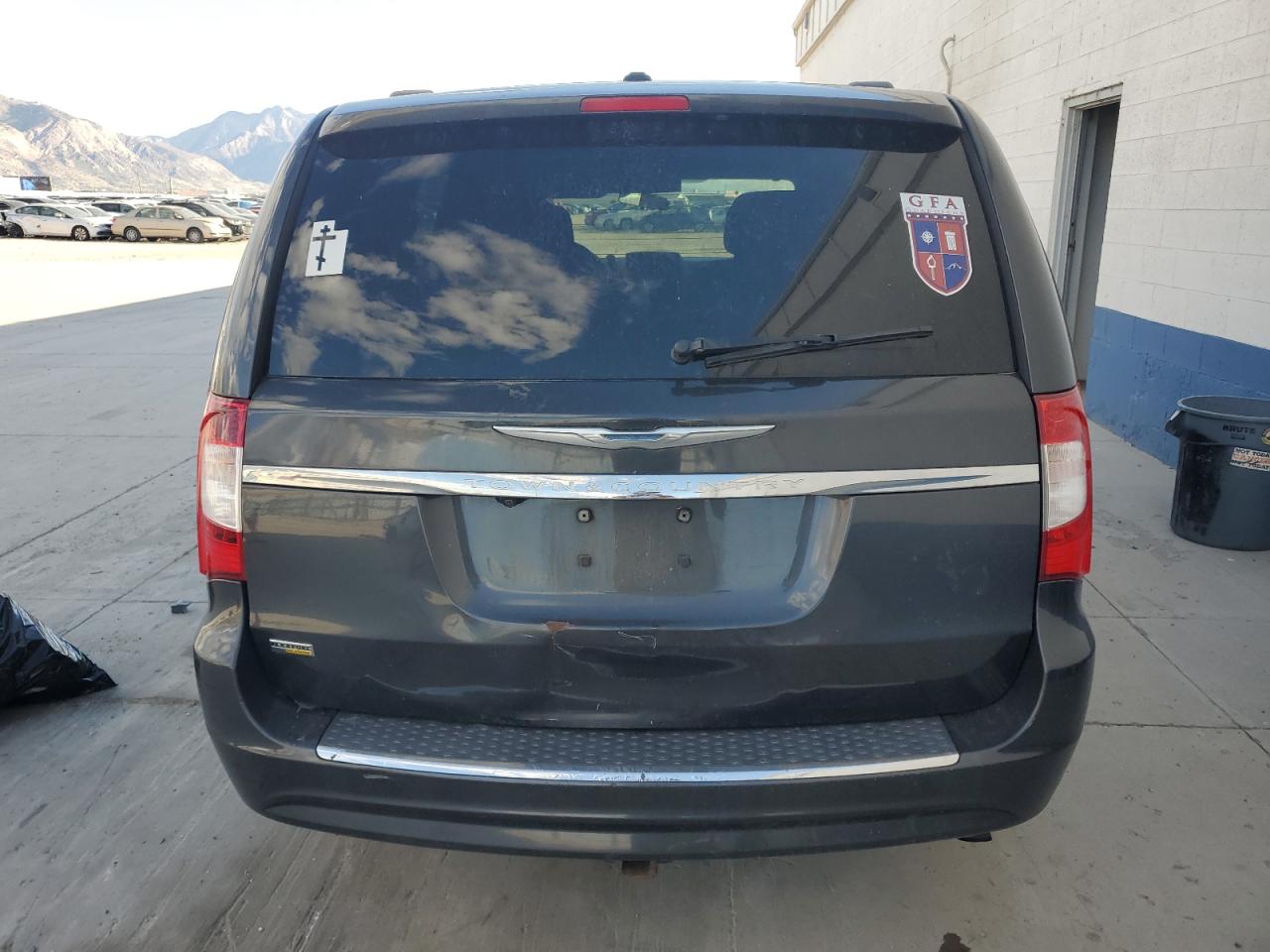 2011 Chrysler Town & Country Touring VIN: 2A4RR5DG4BR775230 Lot: 85944935