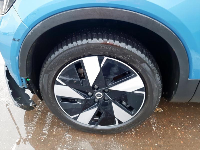 2023 VOLVO XC40 CORE RECHARGE TWIN E 