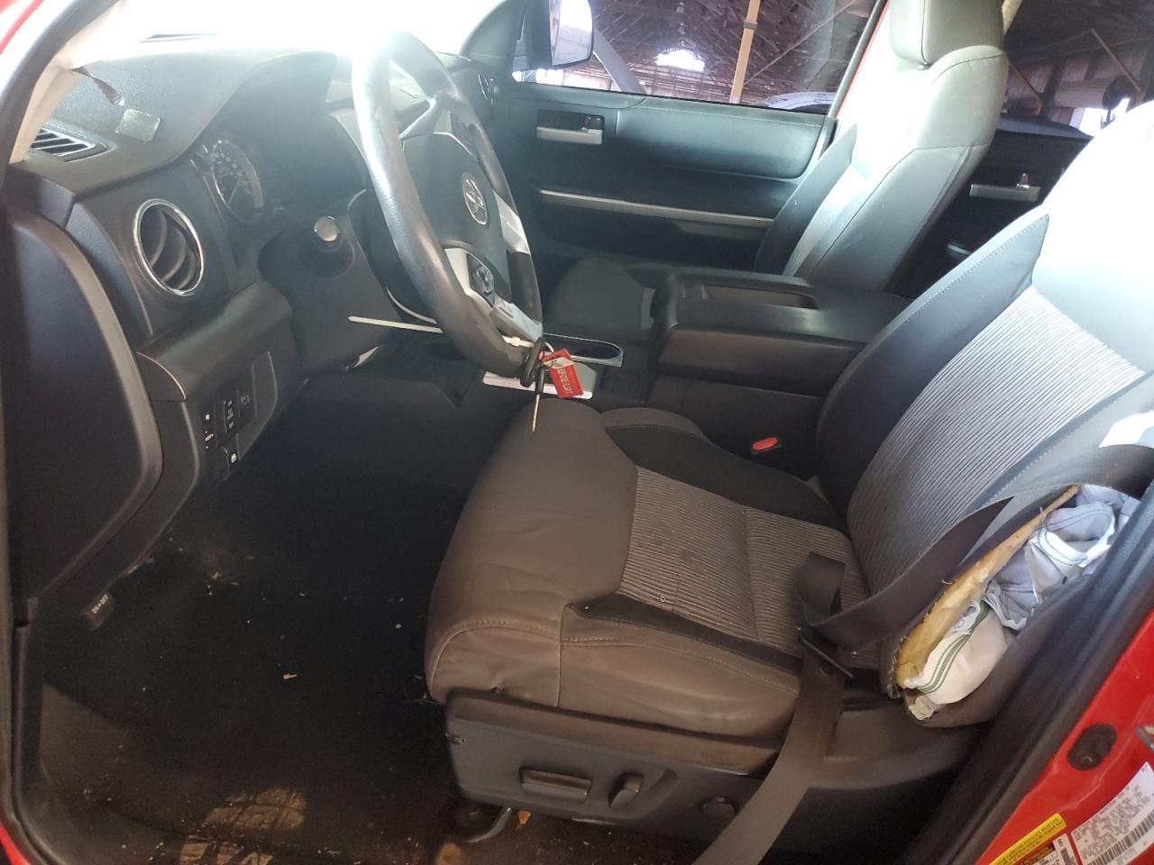 2014 Toyota Tundra Crewmax Sr5 VIN: 5TFEM5F1XEX077898 Lot: 84871295