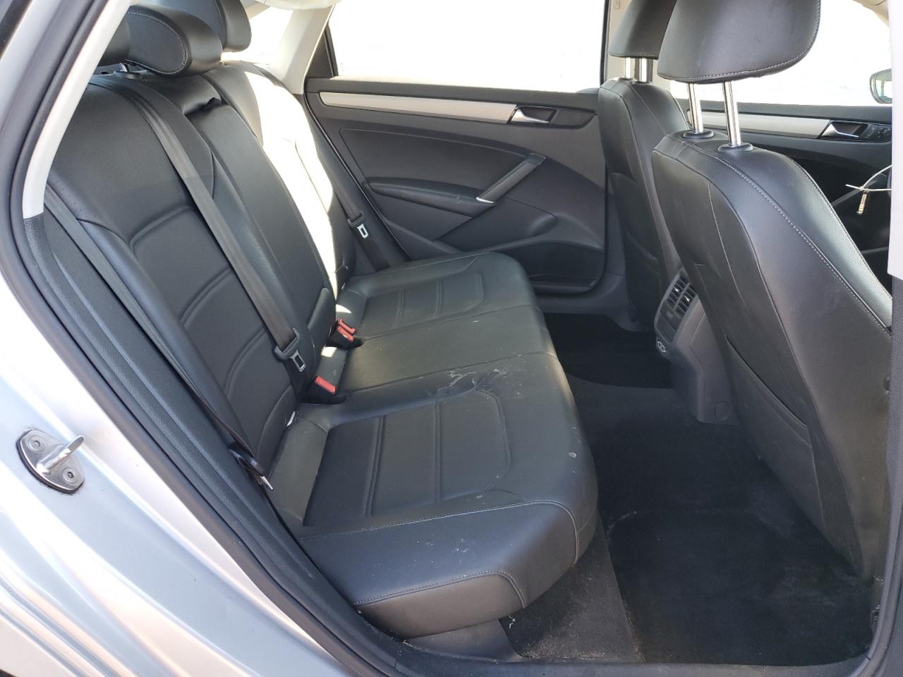 2020 Volkswagen Passat Se VIN: 1VWSA7A3XLC027374 Lot: 84621475