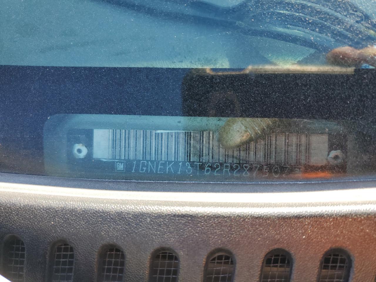 2002 Chevrolet Tahoe K1500 VIN: 1GNEK13T62R287507 Lot: 87012275