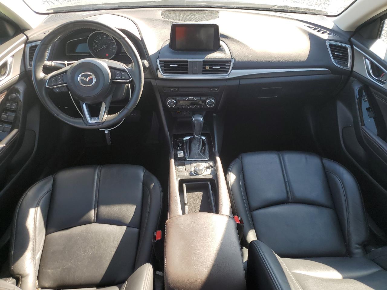 2018 Mazda 3 Touring VIN: 3MZBN1V35JM158798 Lot: 90619875