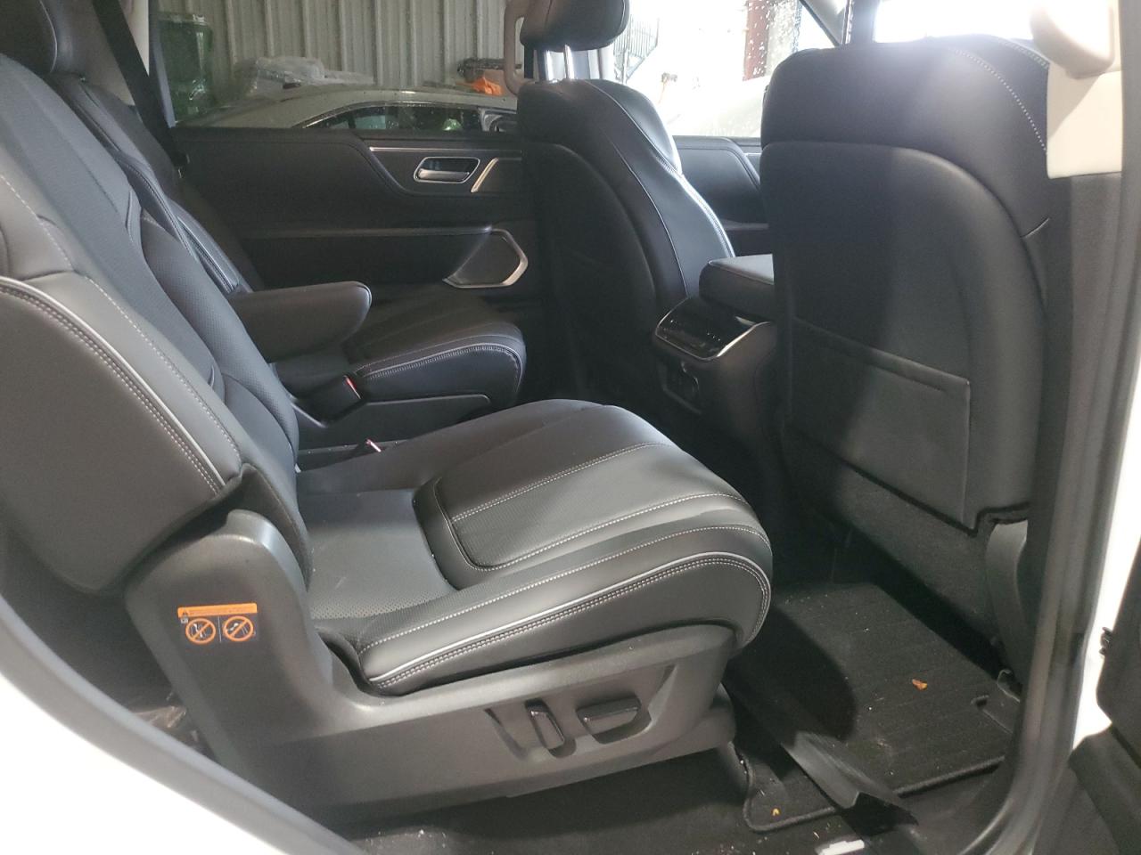 2025 Infiniti Qx80 Sensory VIN: JN8AZ3DB8S9402567 Lot: 85482325