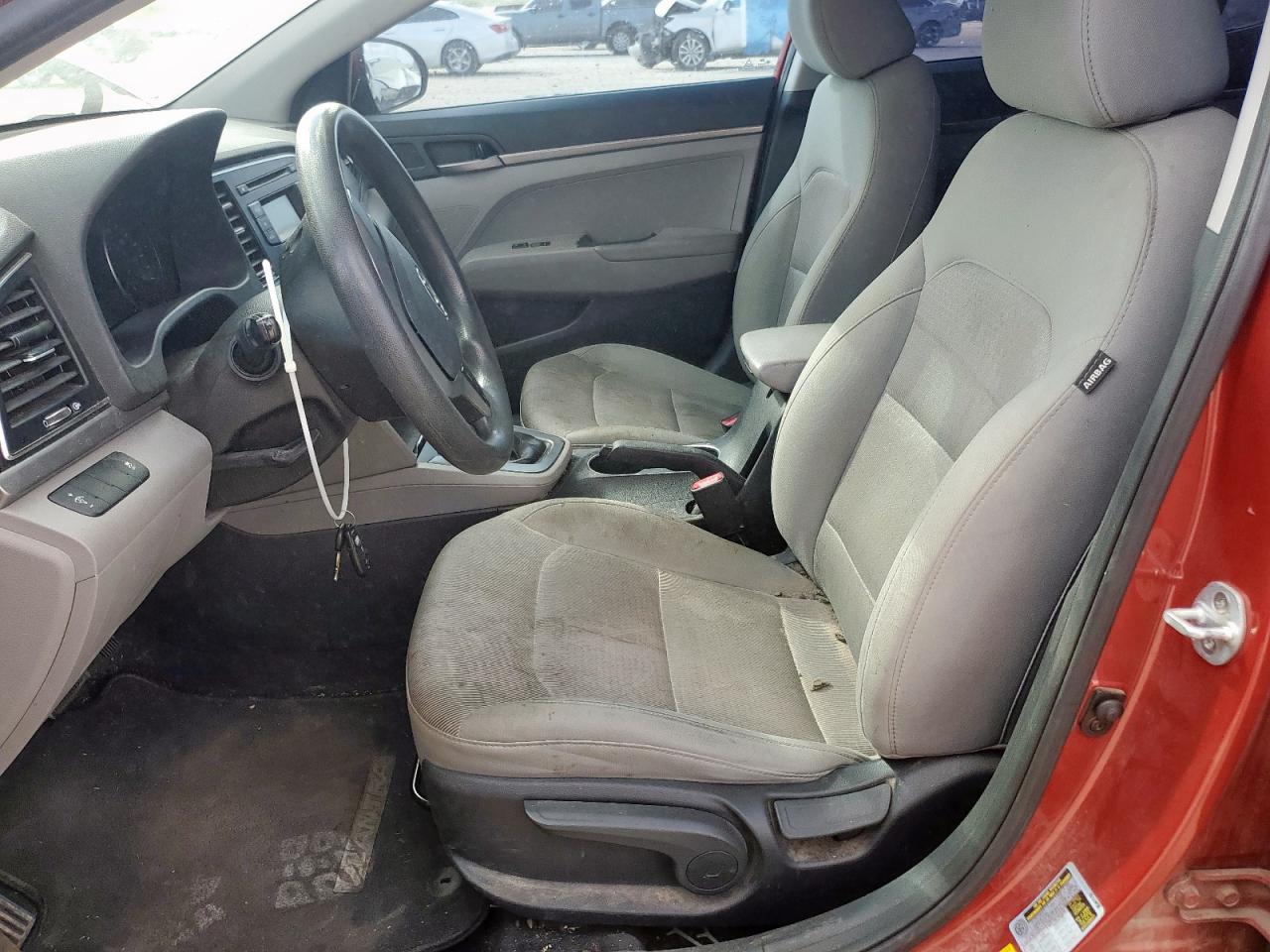 2017 Hyundai Elantra Se VIN: 5NPD74LF5HH048564 Lot: 86546615