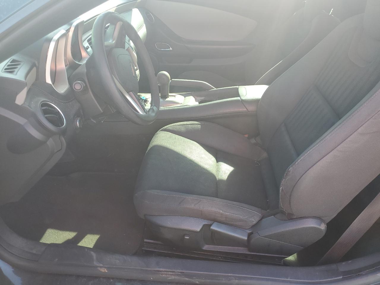 2015 Chevrolet Camaro Ls VIN: 2G1FB1E33F9105944 Lot: 82322875