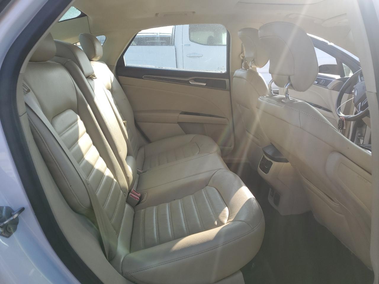 2013 Ford Fusion Se Hybrid VIN: 3FA6P0LU8DR197175 Lot: 89653795