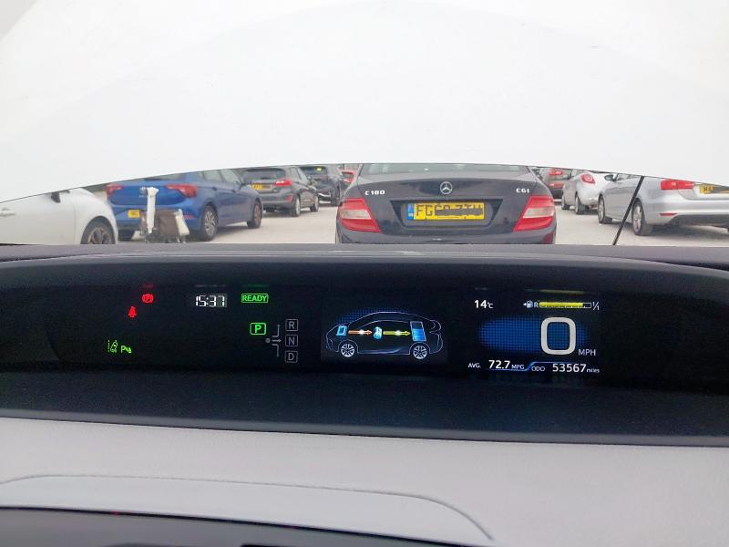 2019 TOYOTA PRIUS HYBRID 
