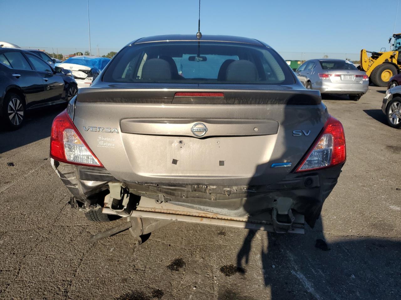 2014 Nissan Versa S VIN: 3N1CN7AP2EL808043 Lot: 86129675