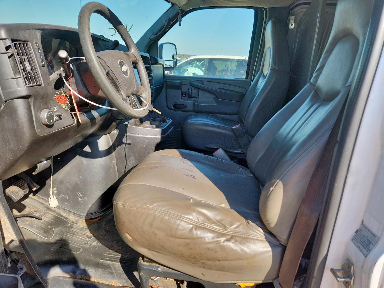 2008 Chevrolet Express G2500 VIN: 1GCGG25C881152994 Lot: 85152325