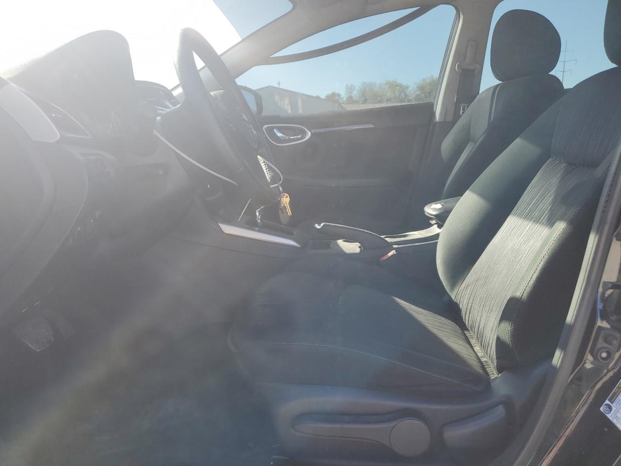 2019 Nissan Sentra S VIN: 3N1AB7AP2KY349434 Lot: 84960275