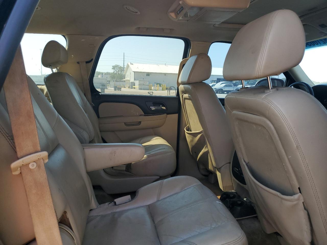 2008 Chevrolet Tahoe K1500 VIN: 1GNFK13008J141640 Lot: 82100545