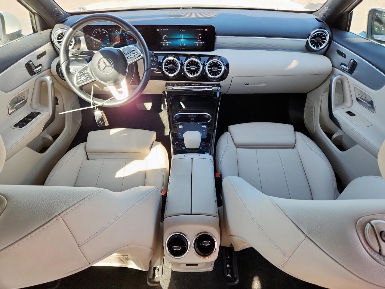 2022 Mercedes-Benz A 220 VIN: W1K3G4EB1NJ352814 Lot: 90023855