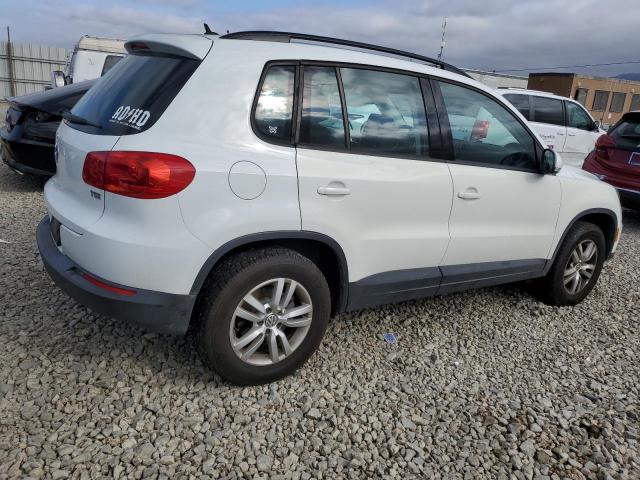  VOLKSWAGEN TIGUAN 2016 Белы