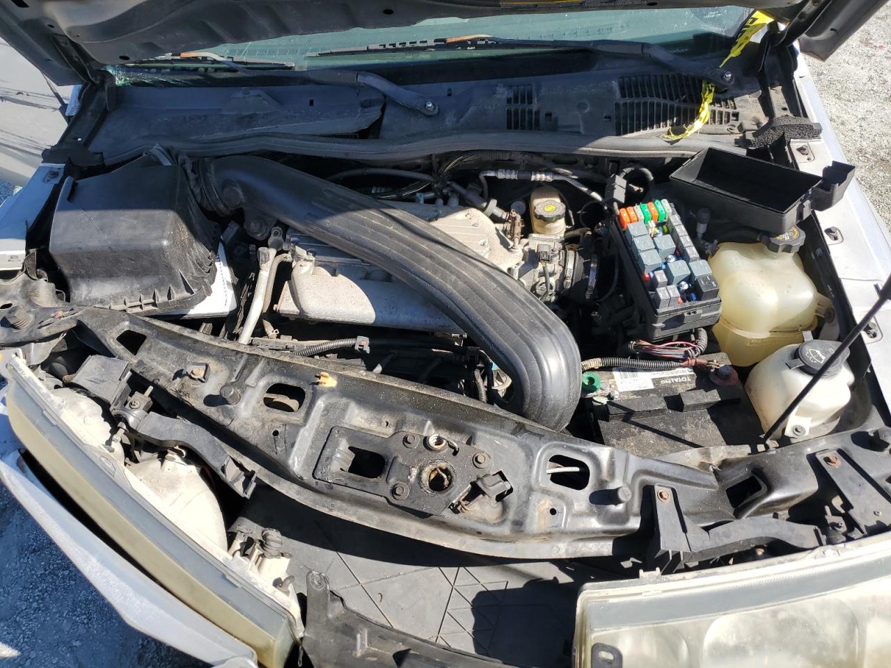 2004 Saturn Vue VIN: 5GZCZ53484S851437 Lot: 84903005