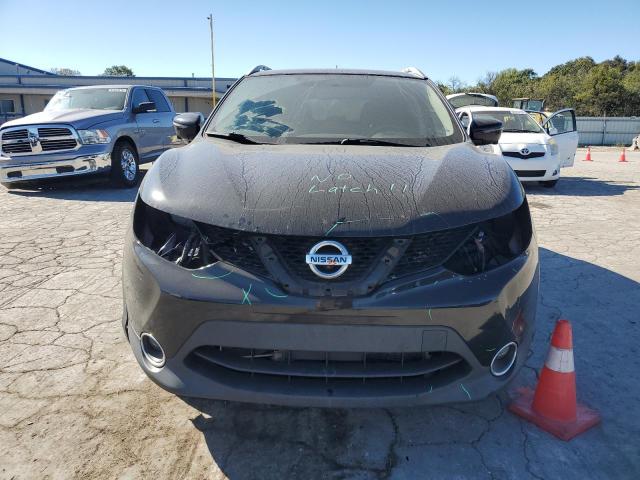  NISSAN ROGUE 2017 Черный