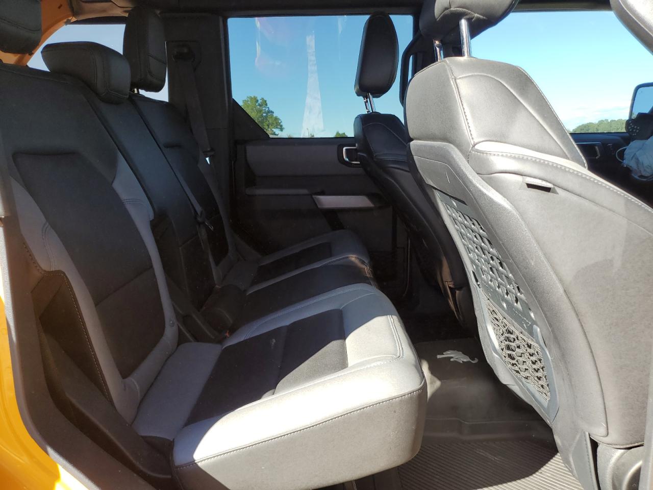 2021 Ford Bronco Base VIN: 1FMEE5DP1MLA93381 Lot: 82452925