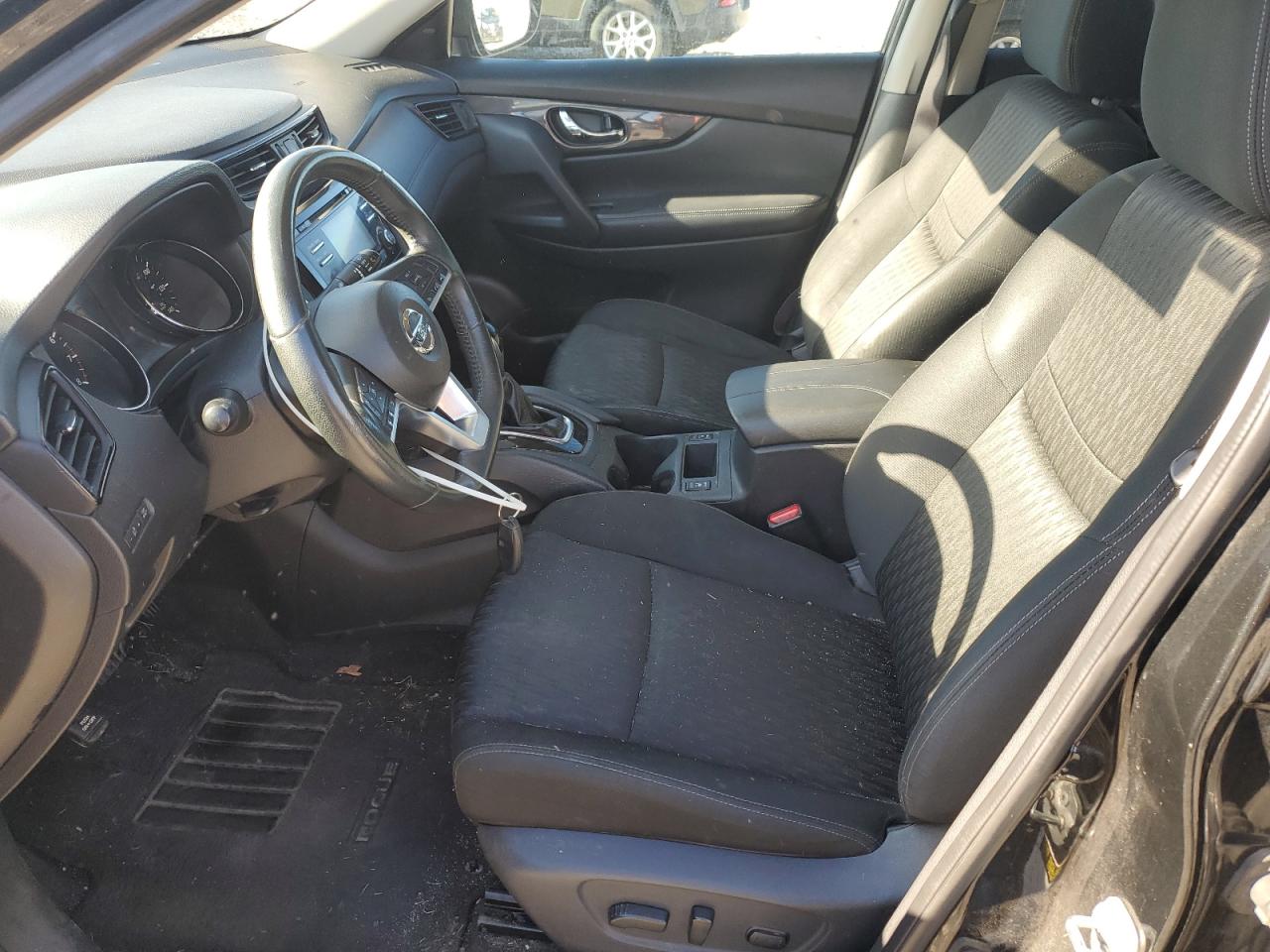 2017 Nissan Rogue S VIN: KNMAT2MV3HP536165 Lot: 82598265