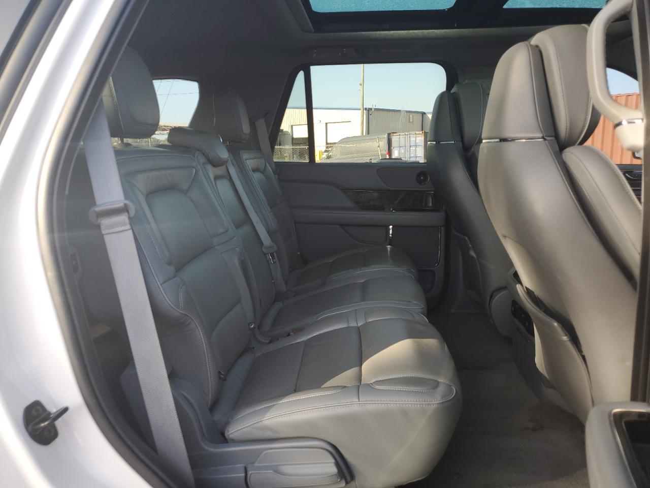 2018 Lincoln Navigator Select VIN: 5LMJJ2HT7JEL21199 Lot: 81951625
