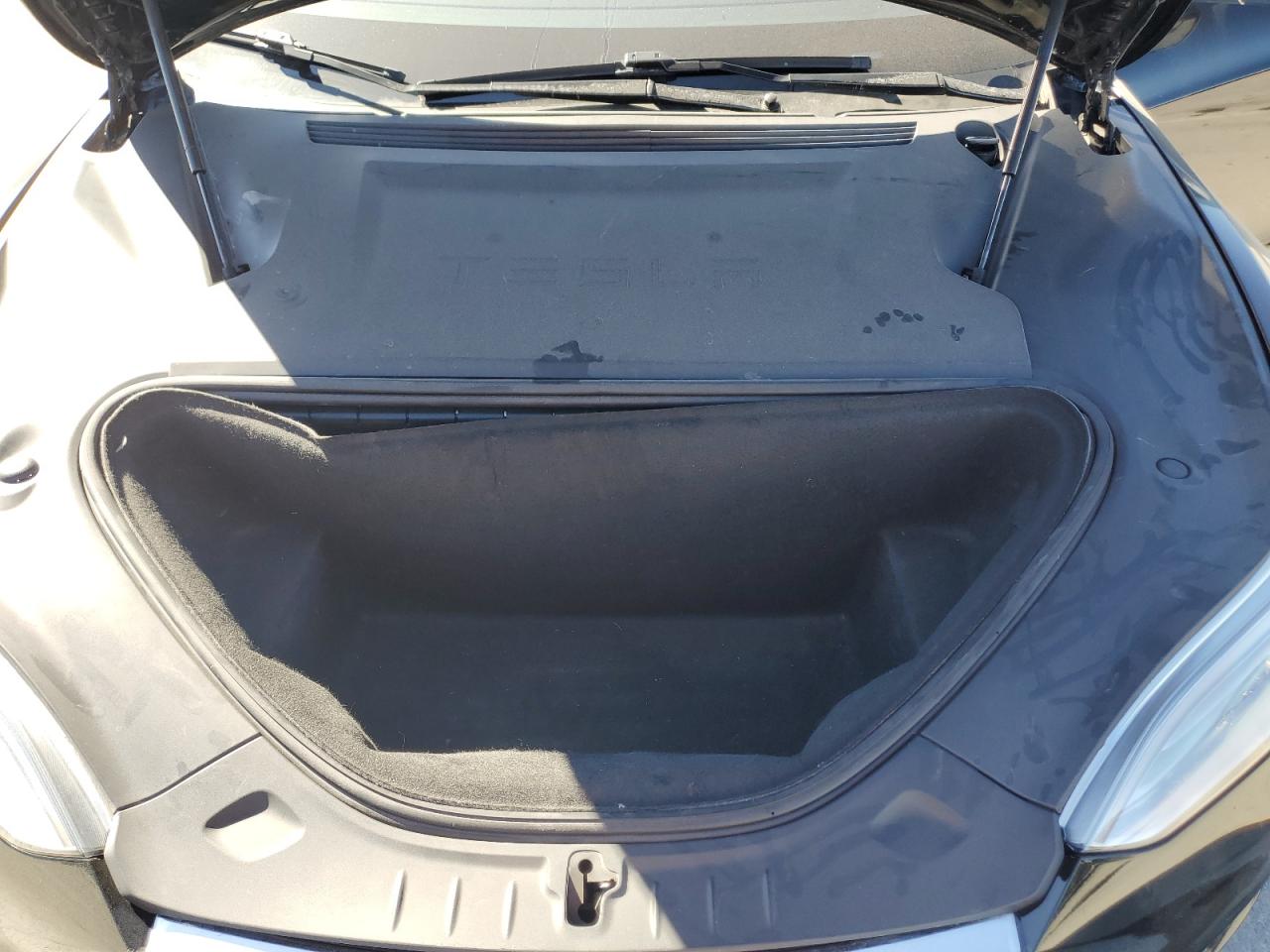 2020 Tesla Model S VIN: 5YJSA1E23LF400159 Lot: 81981805