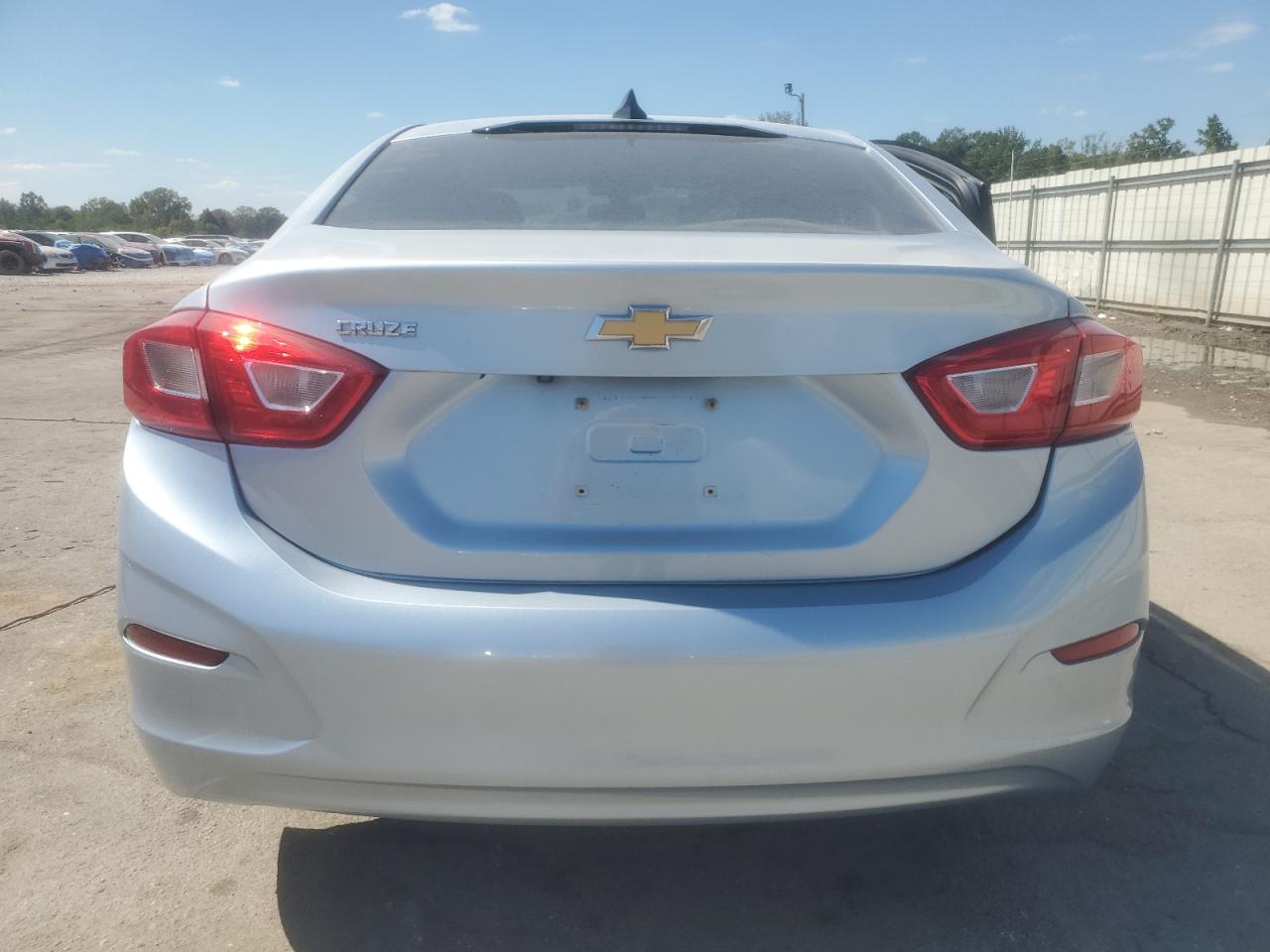 2018 Chevrolet Cruze Ls VIN: 1G1BC5SM1J7179714 Lot: 82174365