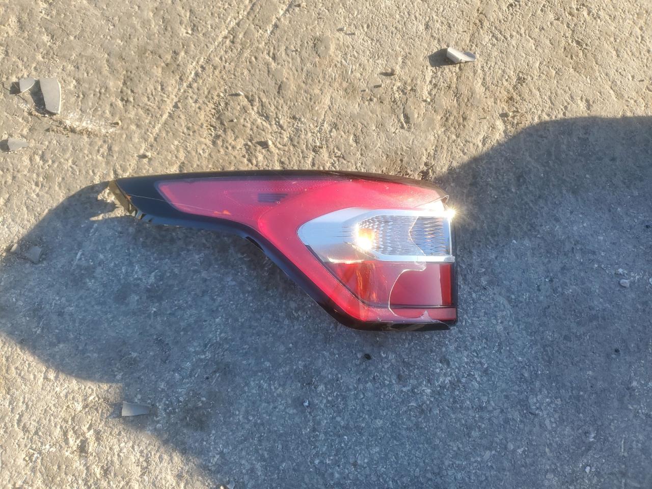 2018 Ford Escape Se VIN: 1FMCU0GDXJUB95492 Lot: 82608415