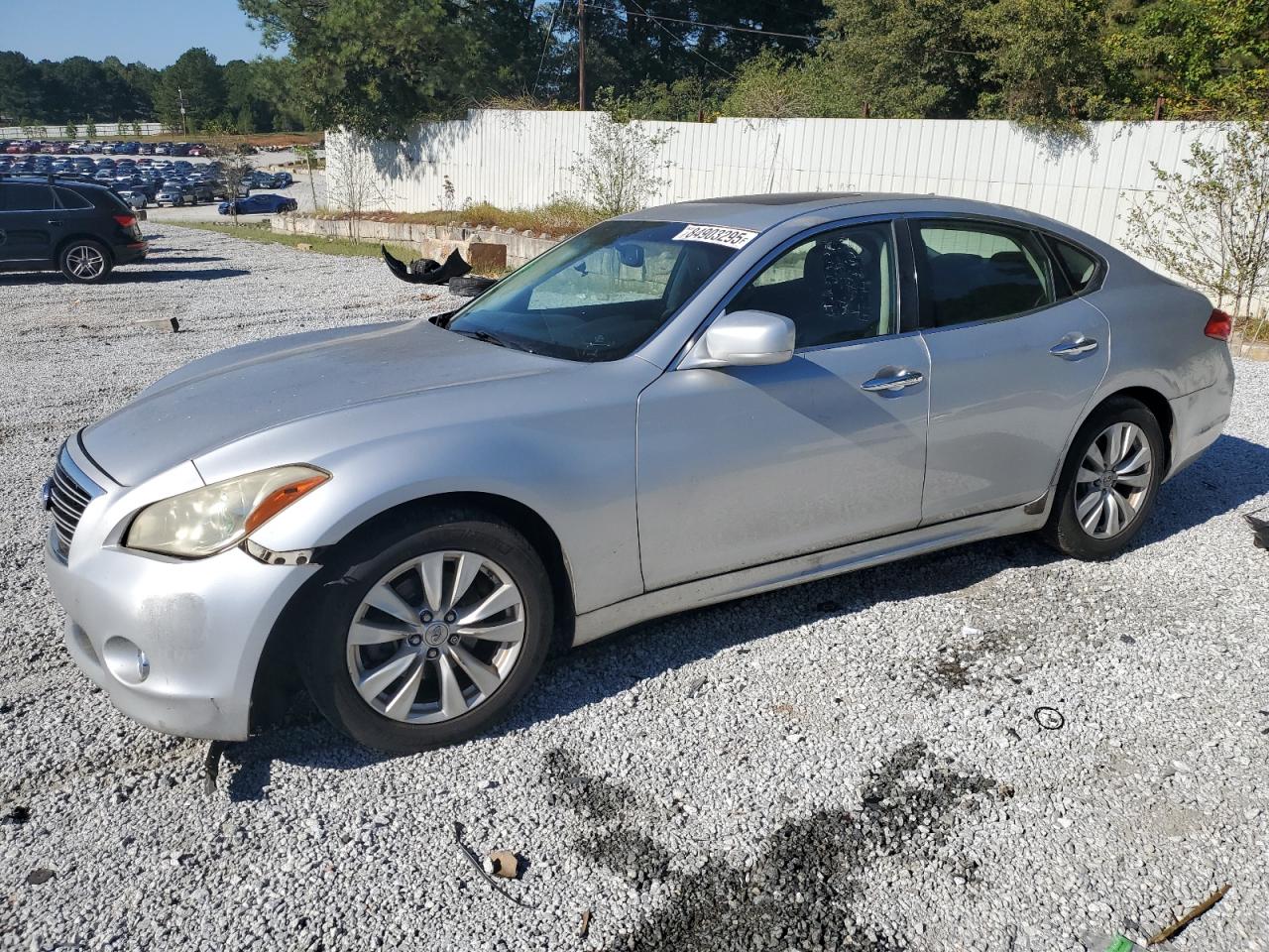 2011 Infiniti M37