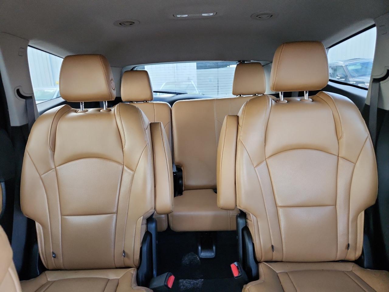 2018 Buick Enclave Essence VIN: 5GAERBKWXJJ216170 Lot: 84999395