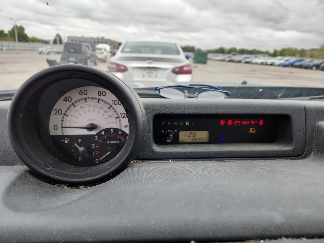 2006 Toyota Scion Xb VIN: JTLKT324564103387 Lot: 84883845