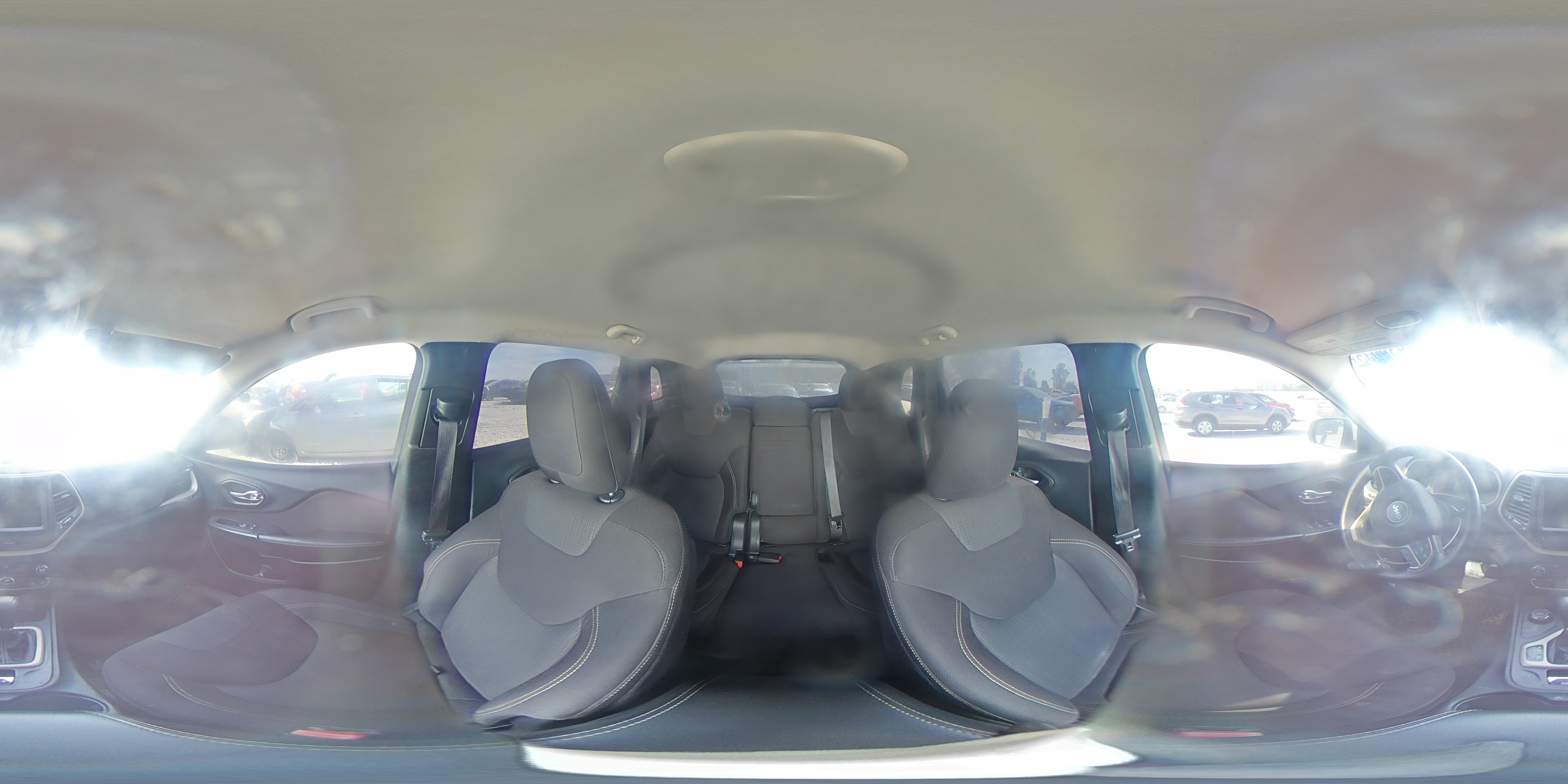 2016 Jeep Cherokee Latitude VIN: 1C4PJMCB7GW193450 Lot: 84939035