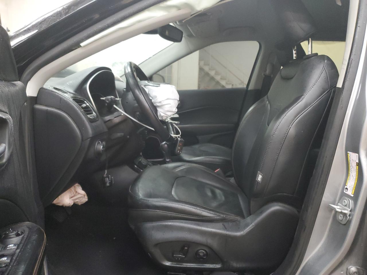 2020 Jeep Compass Limited VIN: 3C4NJDCB2LT227981 Lot: 90360045