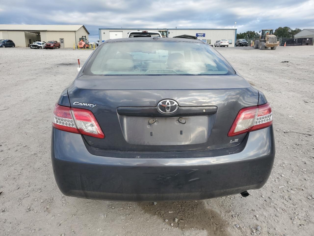 2010 Toyota Camry Base VIN: 4T1BF3EK2AU054957 Lot: 85779935