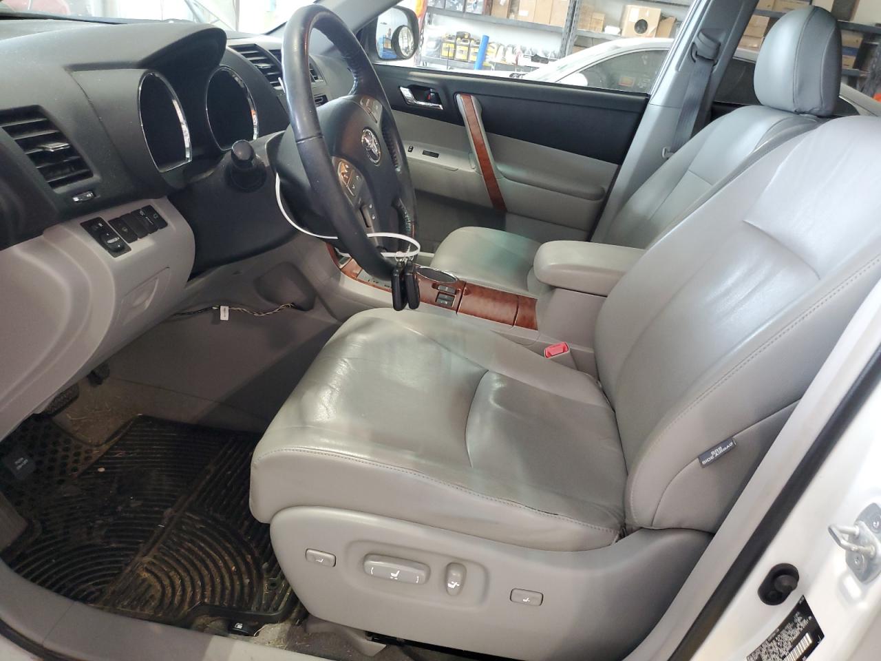 2008 Toyota Highlander Limited VIN: JTEES42A582083336 Lot: 86081275