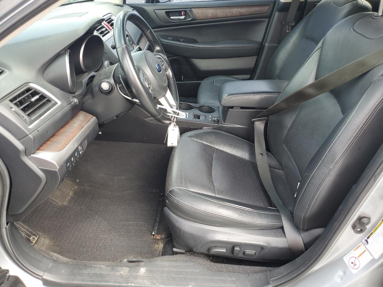 2016 Subaru Outback 2.5I Limited VIN: 4S4BSANC2G3213645 Lot: 83971435