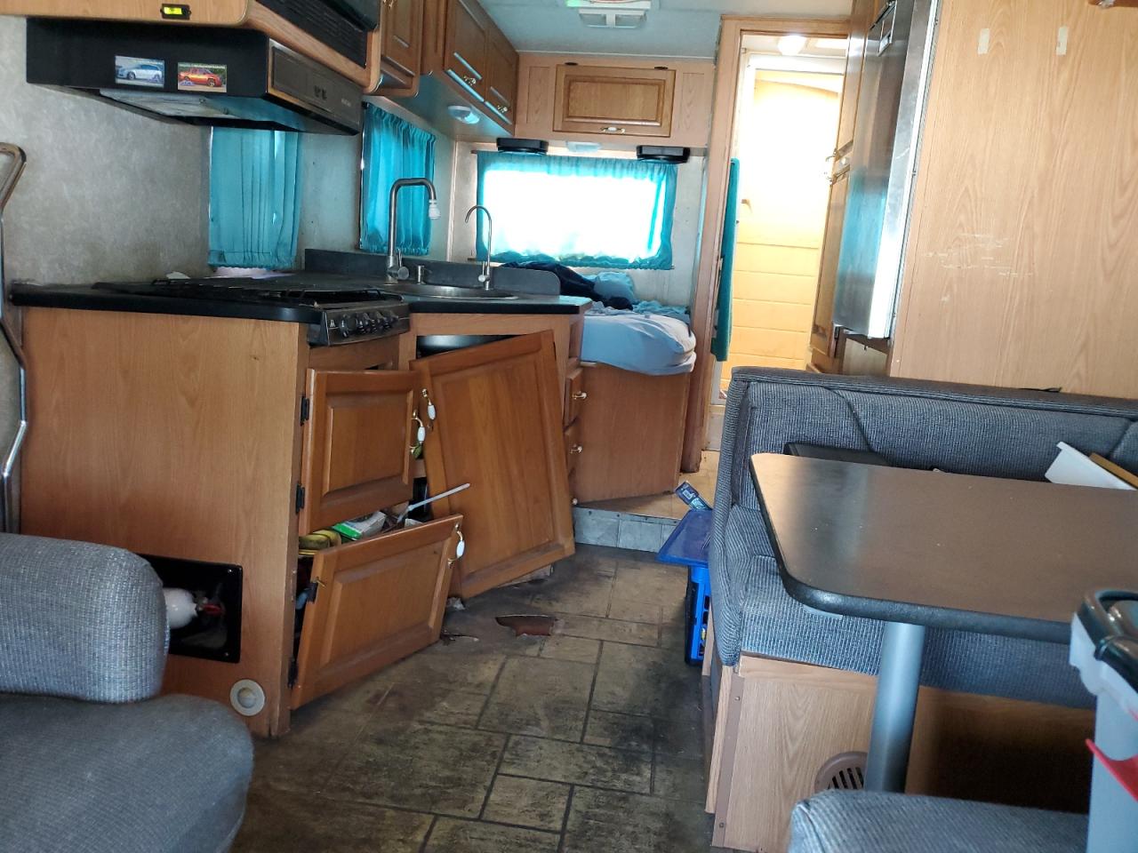 2008 Ford Econoline E350 Super Duty Cutaway Van VIN: 1FDWE35L58DB06735 Lot: 84651465