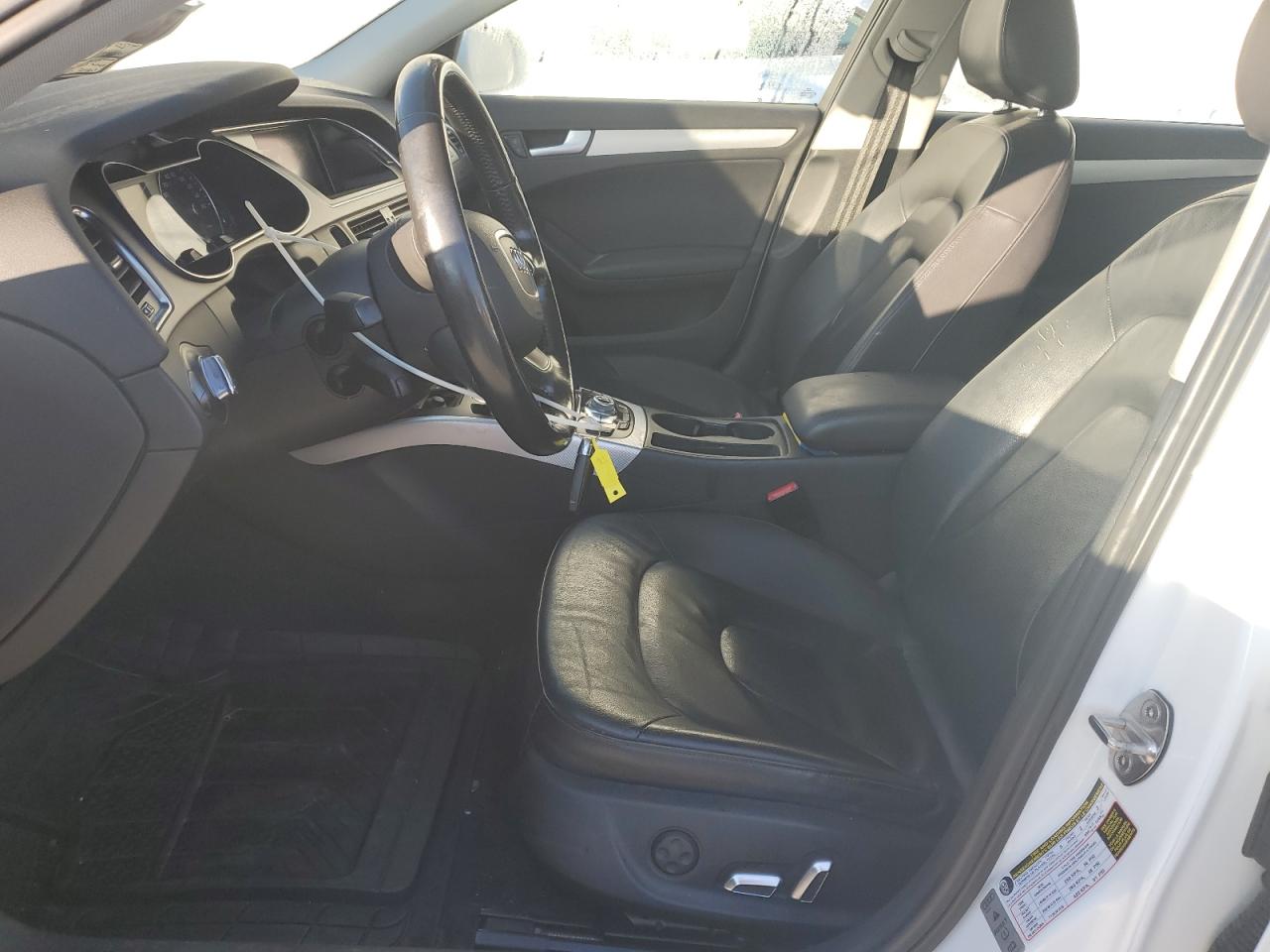 2013 Audi A4 Premium Plus VIN: WAUFFAFL6DN037849 Lot: 84235895