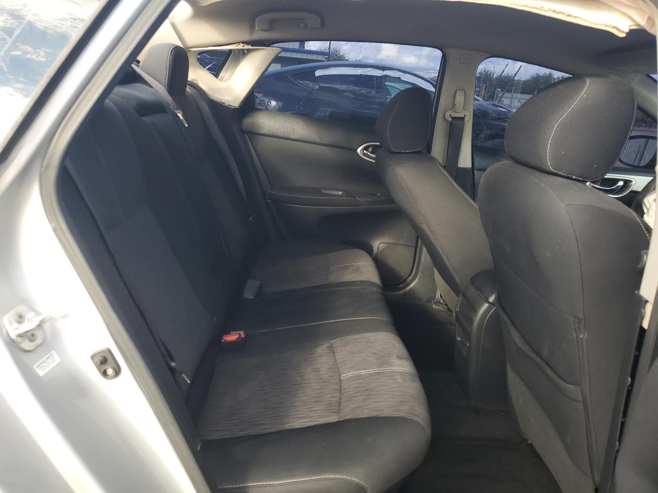 2014 Nissan Sentra S VIN: 1N4AB7AP1EN855132 Lot: 82381875