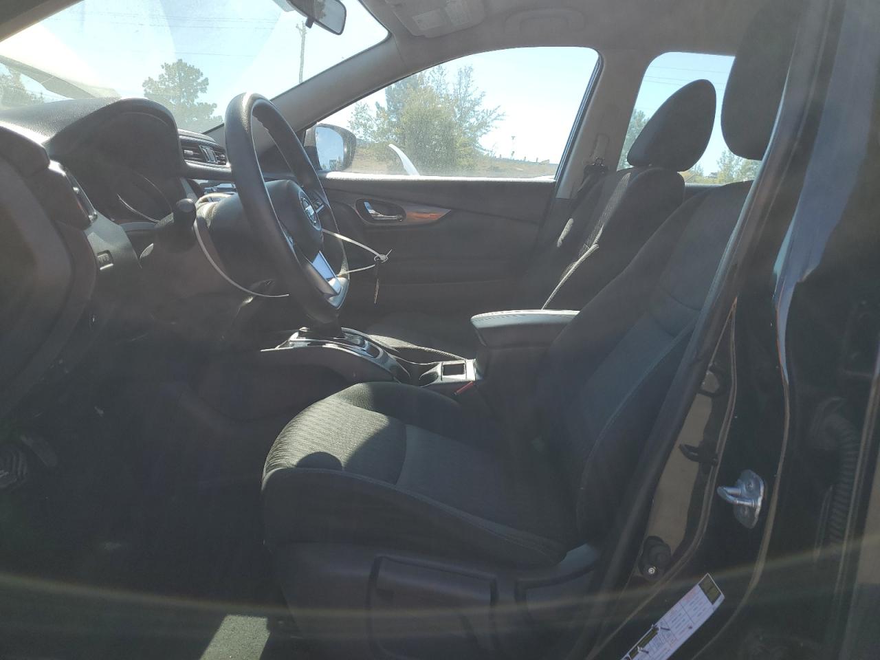 2018 Nissan Rogue S VIN: KNMAT2MV2JP598193 Lot: 89616455