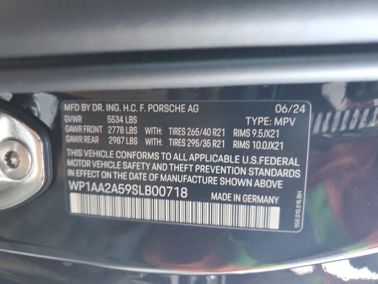 2025 Porsche Macan Base VIN: WP1AA2A59SLB00718 Lot: 85210005